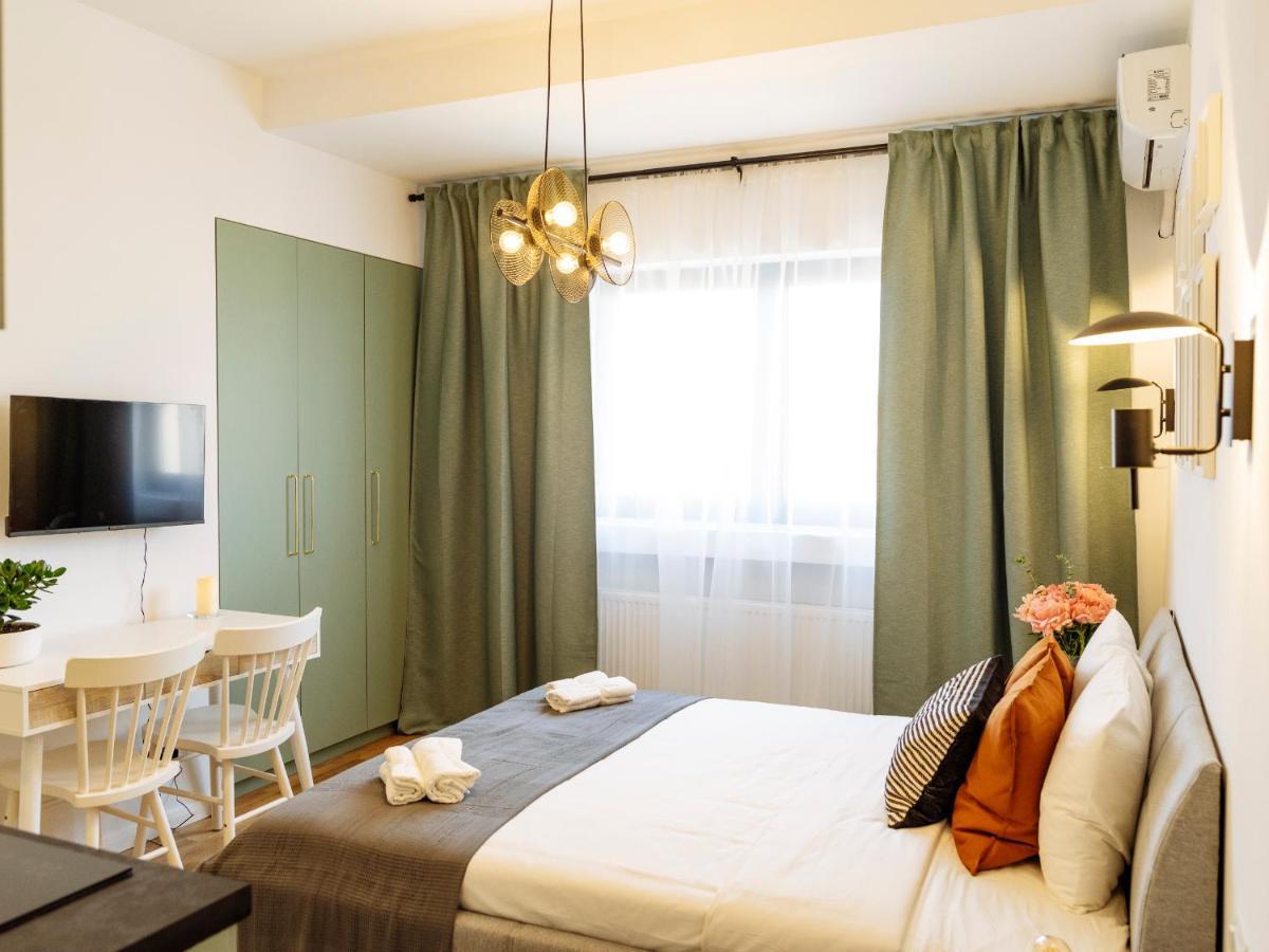Beautiful Modern Studio - Cismigiu Park - Netflix بوخارست المظهر الخارجي الصورة